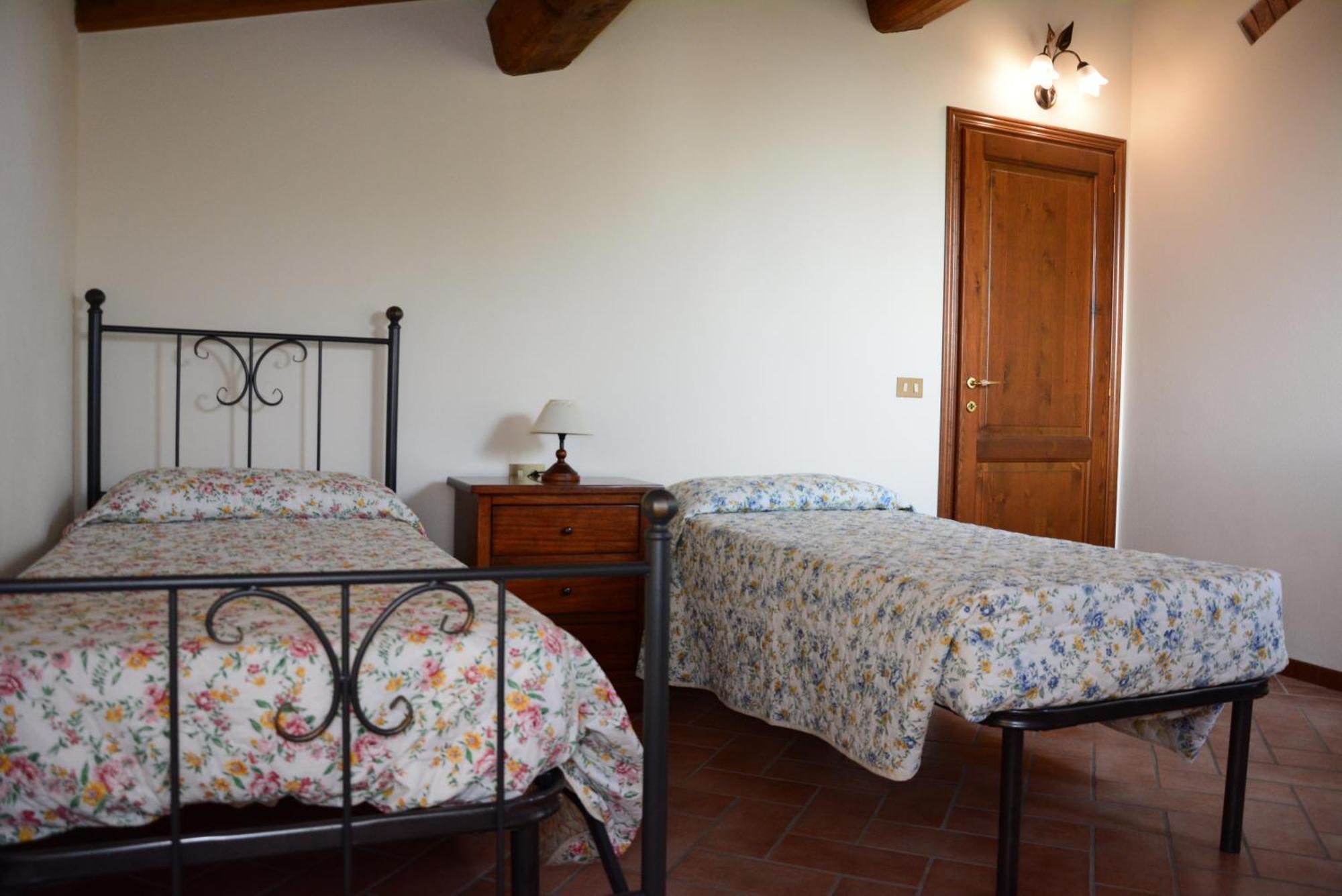 Agriturismo Podere Casalone Limite Exterior photo
